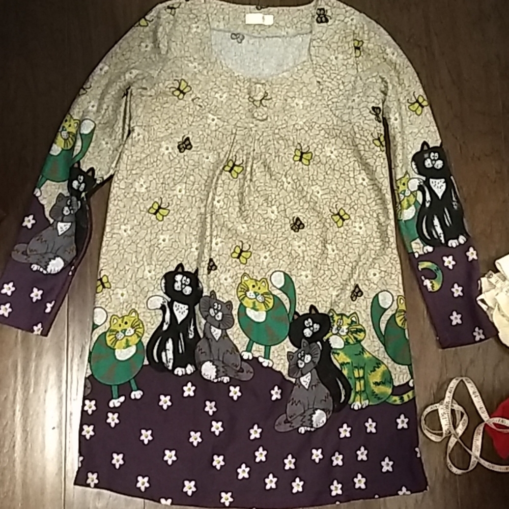 Cat sweater dress